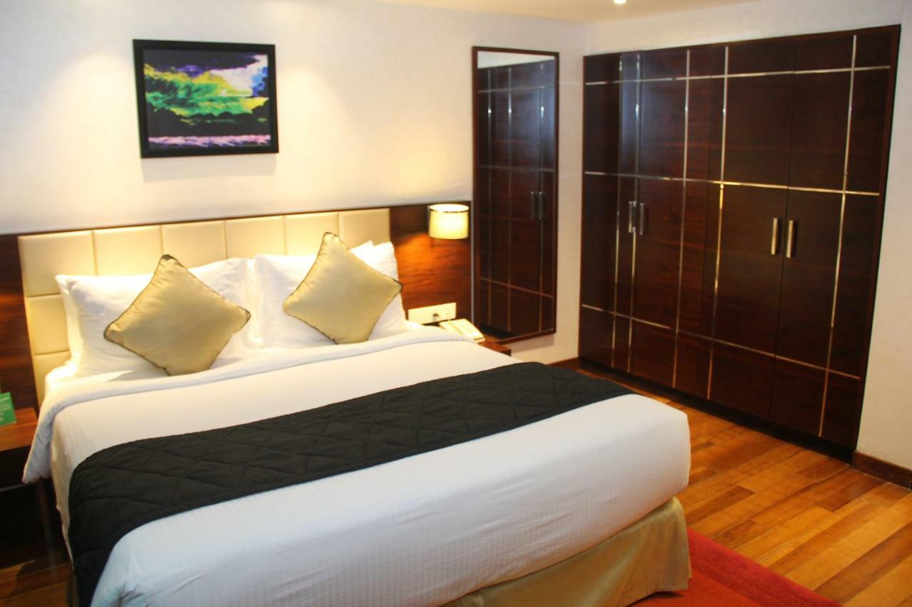 Howard Johnson By Wyndham, Hebbal, Bengaluru Exterior photo